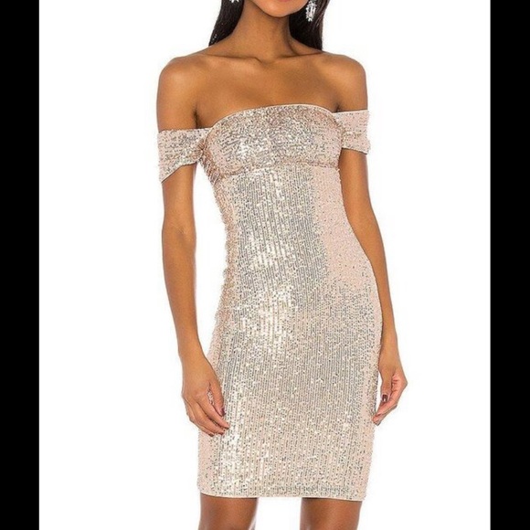 MAJORELLE Dresses & Skirts - NWT majorelle revolve Lagos champagne sequin dress size small